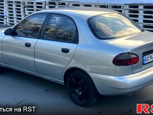 Сірий Деу Ланос, об'ємом двигуна 1.5 л та пробігом 300 тис. км за 1850 $, фото 2 на Automoto.ua