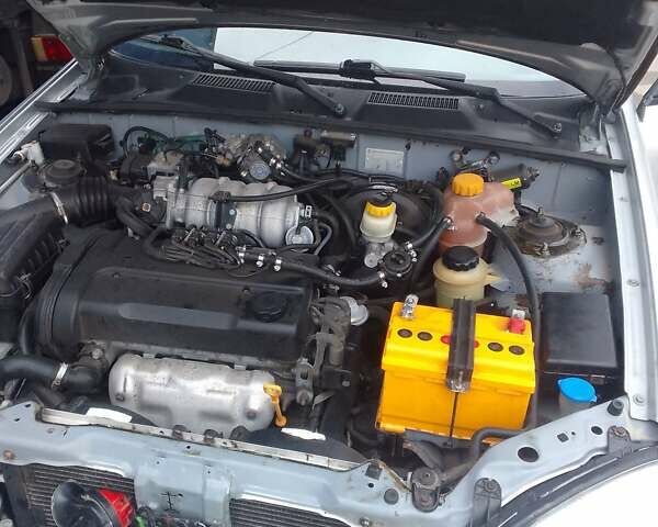 Серый Дэу Ланос, объемом двигателя 1.6 л и пробегом 203 тыс. км за 2900 $, фото 12 на Automoto.ua