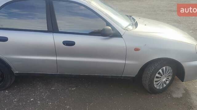 Серый Дэу Ланос, объемом двигателя 1.5 л и пробегом 245 тыс. км за 1750 $, фото 2 на Automoto.ua
