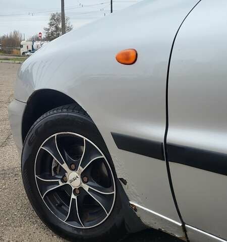 Сірий Деу Ланос, об'ємом двигуна 1.6 л та пробігом 296 тис. км за 3300 $, фото 7 на Automoto.ua