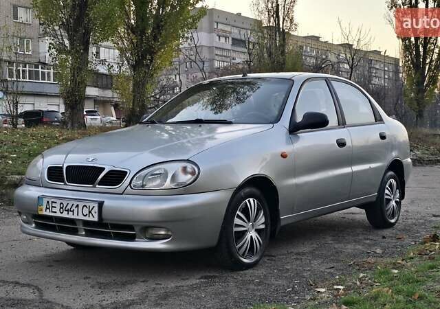 Серый Дэу Ланос, объемом двигателя 1.6 л и пробегом 240 тыс. км за 2699 $, фото 6 на Automoto.ua