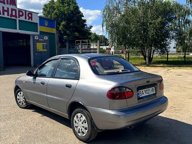 Серый Дэу Ланос, объемом двигателя 1.5 л и пробегом 250 тыс. км за 2800 $, фото 7 на Automoto.ua