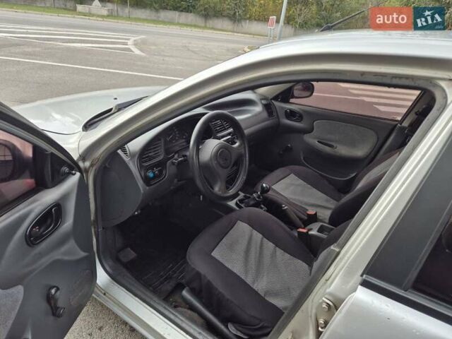 Сірий Деу Ланос, об'ємом двигуна 1.5 л та пробігом 220 тис. км за 2200 $, фото 1 на Automoto.ua