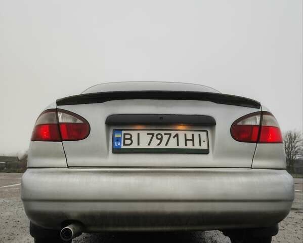 Серый Дэу Ланос, объемом двигателя 1.5 л и пробегом 200 тыс. км за 2000 $, фото 8 на Automoto.ua