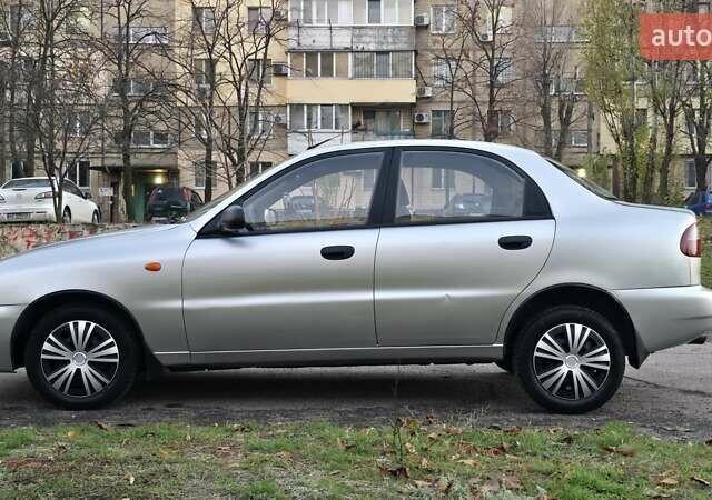 Серый Дэу Ланос, объемом двигателя 1.6 л и пробегом 240 тыс. км за 2699 $, фото 7 на Automoto.ua