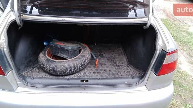 Сірий Деу Ланос, об'ємом двигуна 1.5 л та пробігом 255 тис. км за 2200 $, фото 5 на Automoto.ua