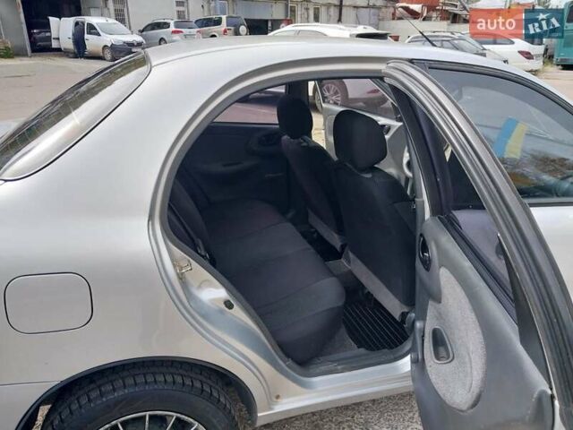 Серый Дэу Ланос, объемом двигателя 1.5 л и пробегом 179 тыс. км за 2000 $, фото 19 на Automoto.ua