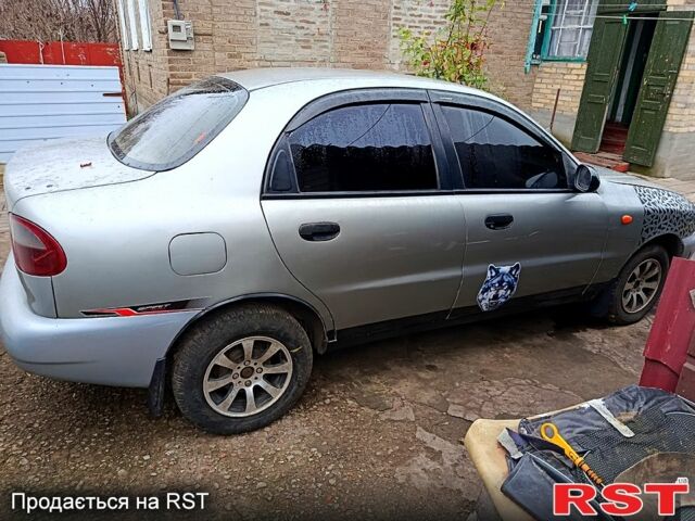 Серый Дэу Ланос, объемом двигателя 1.5 л и пробегом 300 тыс. км за 1300 $, фото 4 на Automoto.ua