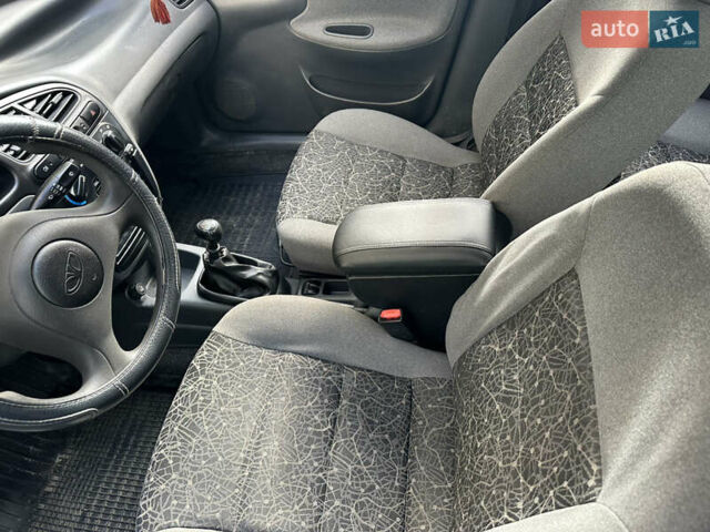 Серый Дэу Ланос, объемом двигателя 1.5 л и пробегом 304 тыс. км за 2600 $, фото 12 на Automoto.ua