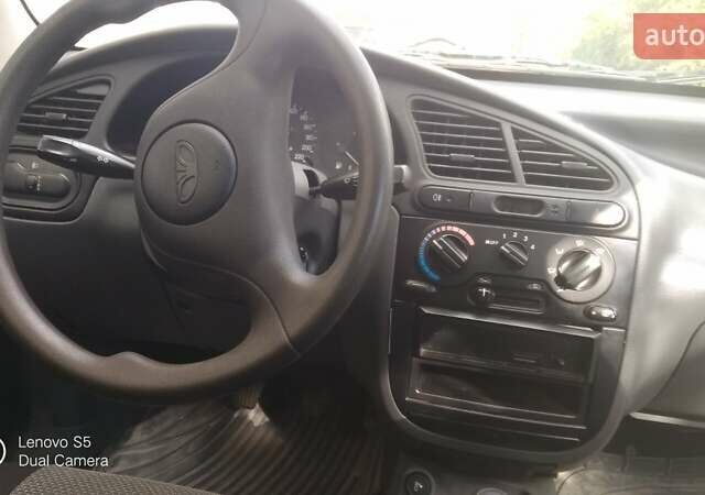Дэу Ланос 2008 в Черткове на Automoto.ua Серый Дэу Ланос, объемом двигателя 1.5 л и пробегом 90 тыс. км за 2400 $, фото 8 на Automoto.ua