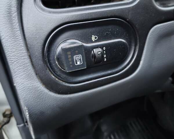 Деу Ланос 2008 у Дніпро (Дніпропетровську) на Automoto.ua Сірий Деу Ланос, об'ємом двигуна 1.5 л та пробігом 102 тис. км за 2500 $, фото 13 на Automoto.ua