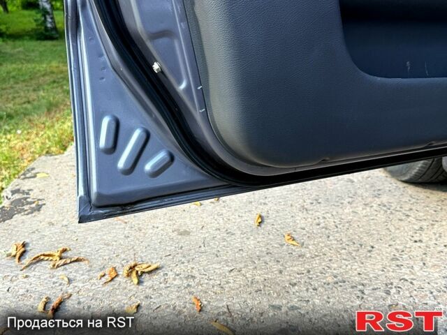 Сірий Деу Ланос, об'ємом двигуна 1.4 л та пробігом 220 тис. км за 2200 $, фото 5 на Automoto.ua