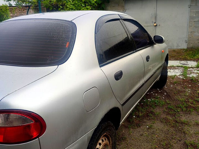 Сірий Деу Ланос, об'ємом двигуна 1.4 л та пробігом 100 тис. км за 1800 $, фото 6 на Automoto.ua