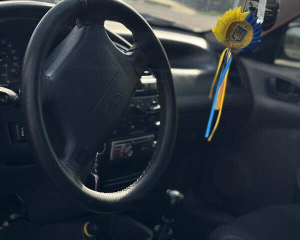 Сірий Деу Ланос, об'ємом двигуна 1.6 л та пробігом 180 тис. км за 2900 $, фото 12 на Automoto.ua