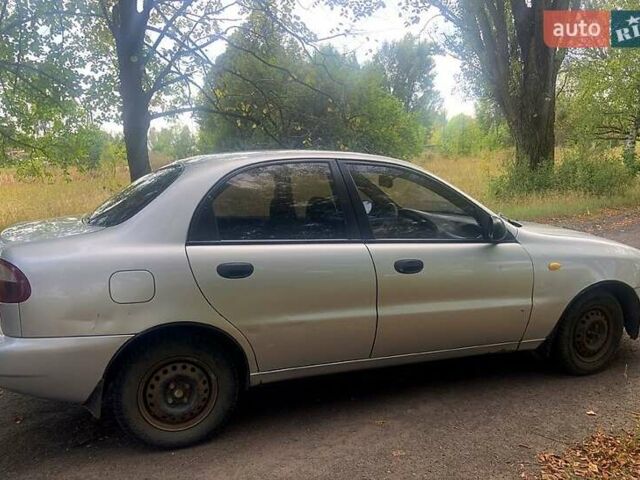 Сірий Деу Ланос, об'ємом двигуна 1.5 л та пробігом 190 тис. км за 2300 $, фото 1 на Automoto.ua