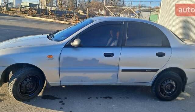 Сірий Деу Ланос, об'ємом двигуна 1.39 л та пробігом 220 тис. км за 3000 $, фото 22 на Automoto.ua