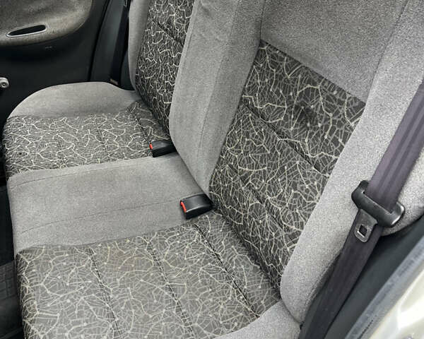 Сірий Деу Ланос, об'ємом двигуна 1.5 л та пробігом 203 тис. км за 2250 $, фото 9 на Automoto.ua