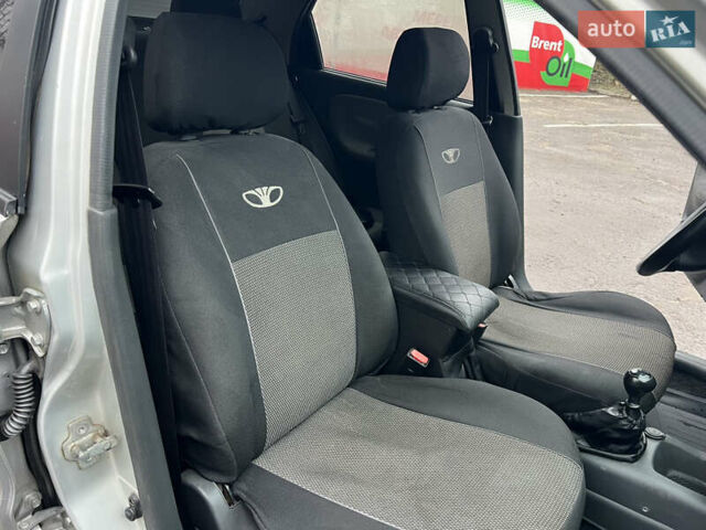 Серый Дэу Ланос, объемом двигателя 1.6 л и пробегом 240 тыс. км за 2400 $, фото 23 на Automoto.ua