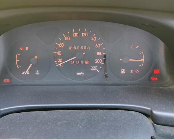 Серый Дэу Ланос, объемом двигателя 1.5 л и пробегом 260 тыс. км за 2600 $, фото 6 на Automoto.ua