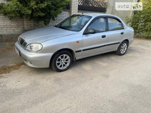 Сірий Деу Ланос, об'ємом двигуна 1.5 л та пробігом 168 тис. км за 2580 $, фото 3 на Automoto.ua