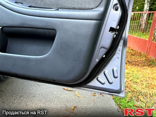 Сірий Деу Ланос, об'ємом двигуна 1.4 л та пробігом 220 тис. км за 2200 $, фото 7 на Automoto.ua