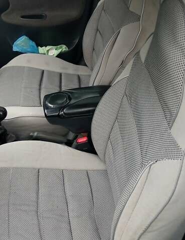 Сірий Деу Ланос, об'ємом двигуна 1.39 л та пробігом 135 тис. км за 2800 $, фото 6 на Automoto.ua