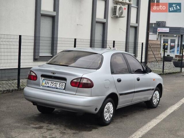 Сірий Деу Ланос, об'ємом двигуна 1.5 л та пробігом 220 тис. км за 2150 $, фото 4 на Automoto.ua