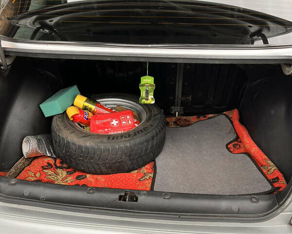 Серый Дэу Ланос, объемом двигателя 1.5 л и пробегом 187 тыс. км за 3200 $, фото 13 на Automoto.ua