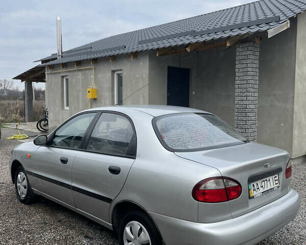 Сірий Деу Ланос, об'ємом двигуна 1.5 л та пробігом 304 тис. км за 2500 $, фото 5 на Automoto.ua
