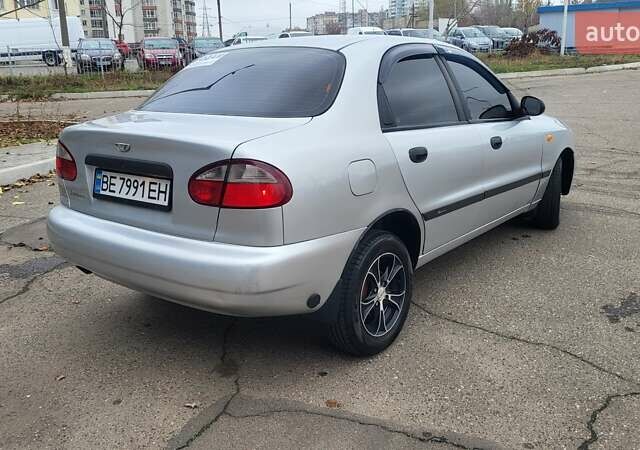 Сірий Деу Ланос, об'ємом двигуна 1.6 л та пробігом 296 тис. км за 3300 $, фото 4 на Automoto.ua