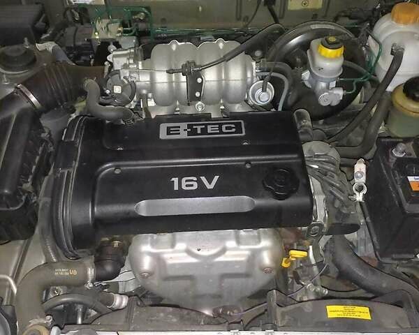 Сірий Деу Ланос, об'ємом двигуна 1.6 л та пробігом 28 тис. км за 4300 $, фото 4 на Automoto.ua