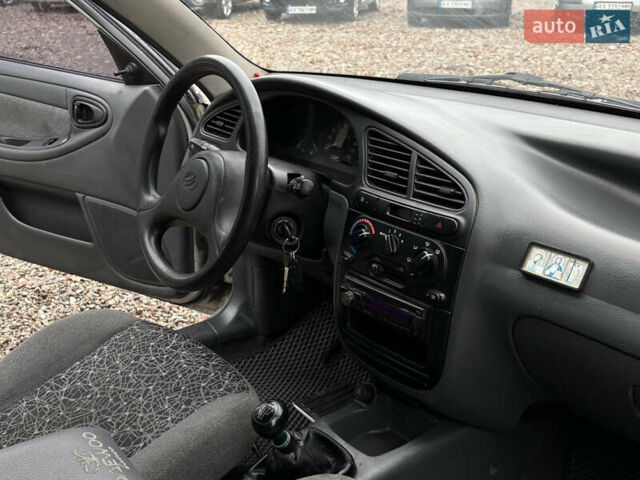 Серый Дэу Ланос, объемом двигателя 1.5 л и пробегом 144 тыс. км за 2800 $, фото 19 на Automoto.ua