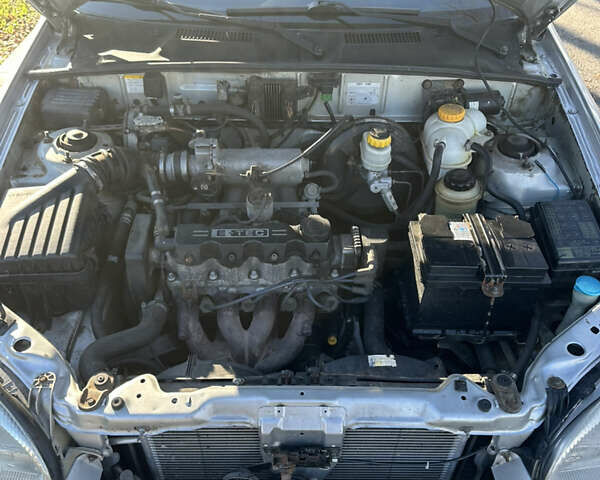 Сірий Деу Ланос, об'ємом двигуна 1.5 л та пробігом 439 тис. км за 2600 $, фото 10 на Automoto.ua