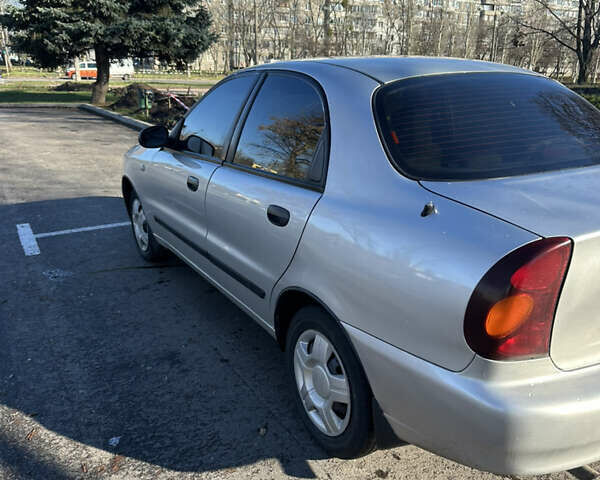 Сірий Деу Ланос, об'ємом двигуна 1.5 л та пробігом 439 тис. км за 2600 $, фото 2 на Automoto.ua