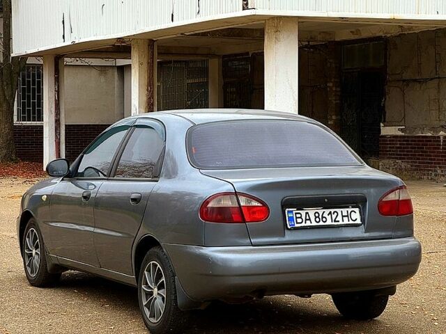 Серый Дэу Ланос, объемом двигателя 1.6 л и пробегом 250 тыс. км за 2700 $, фото 5 на Automoto.ua