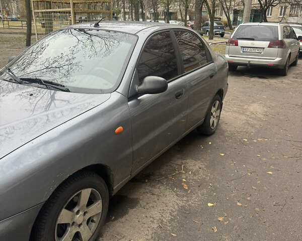 Сірий Деу Ланос, об'ємом двигуна 1.6 л та пробігом 165 тис. км за 2500 $, фото 1 на Automoto.ua