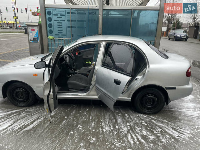 Сірий Деу Ланос, об'ємом двигуна 1.6 л та пробігом 139 тис. км за 3100 $, фото 1 на Automoto.ua