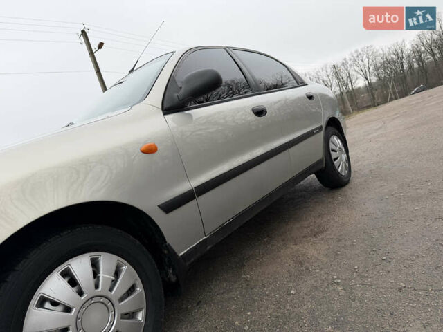 Серый Дэу Ланос, объемом двигателя 1.5 л и пробегом 216 тыс. км за 2500 $, фото 3 на Automoto.ua