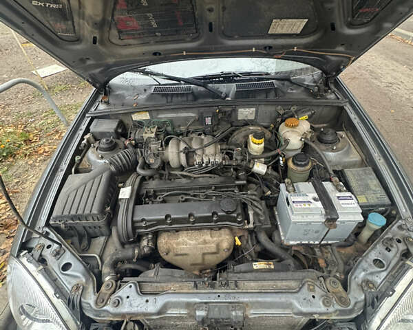 Сірий Деу Ланос, об'ємом двигуна 1.6 л та пробігом 165 тис. км за 2500 $, фото 9 на Automoto.ua