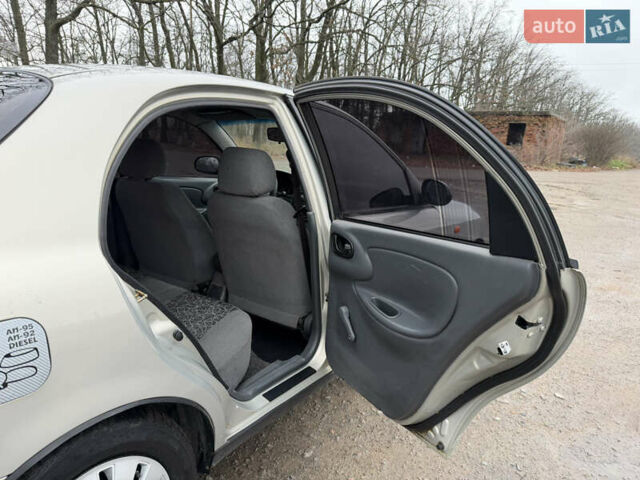 Серый Дэу Ланос, объемом двигателя 1.5 л и пробегом 216 тыс. км за 2500 $, фото 23 на Automoto.ua