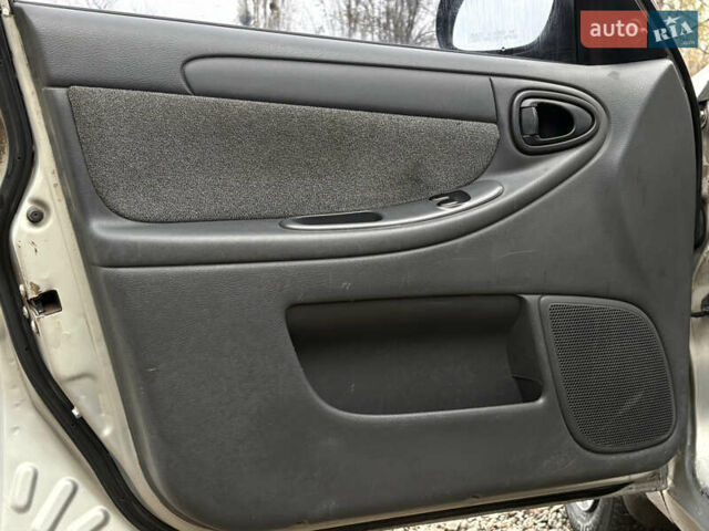 Серый Дэу Ланос, объемом двигателя 1.5 л и пробегом 144 тыс. км за 2800 $, фото 10 на Automoto.ua