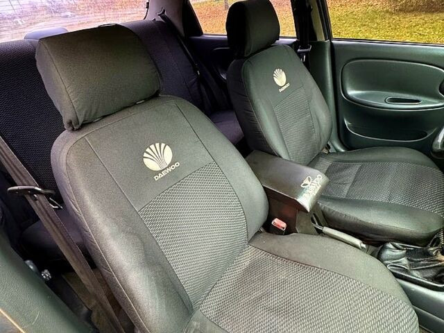 Серый Дэу Ланос, объемом двигателя 1.6 л и пробегом 250 тыс. км за 2700 $, фото 8 на Automoto.ua