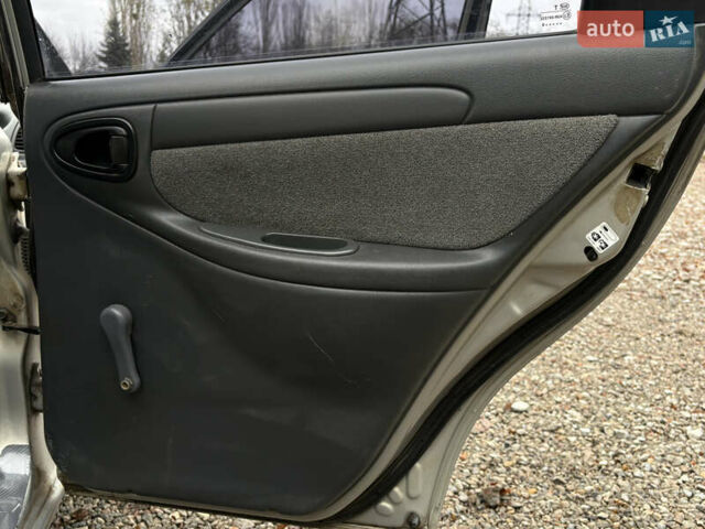 Серый Дэу Ланос, объемом двигателя 1.5 л и пробегом 144 тыс. км за 2800 $, фото 17 на Automoto.ua