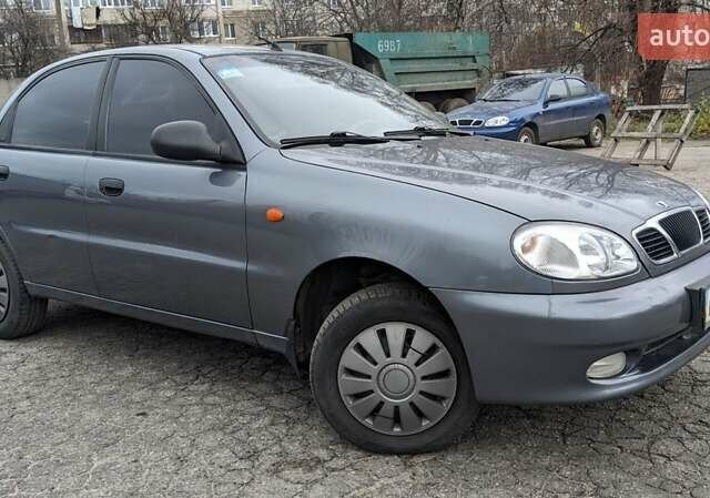 Серый Дэу Ланос, объемом двигателя 1.5 л и пробегом 139 тыс. км за 3200 $, фото 2 на Automoto.ua