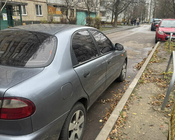 Сірий Деу Ланос, об'ємом двигуна 1.6 л та пробігом 165 тис. км за 2500 $, фото 4 на Automoto.ua