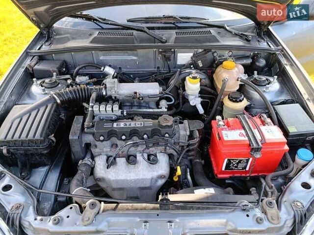 Серый Дэу Ланос, объемом двигателя 1.5 л и пробегом 243 тыс. км за 2850 $, фото 4 на Automoto.ua