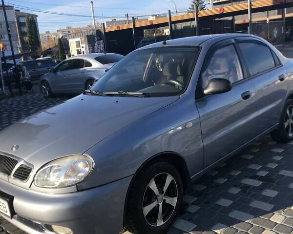 Серый Дэу Ланос, объемом двигателя 1.5 л и пробегом 131 тыс. км за 2400 $, фото 1 на Automoto.ua