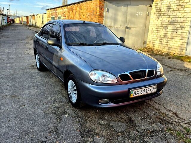 Сірий Деу Ланос, об'ємом двигуна 1.5 л та пробігом 174 тис. км за 2700 $, фото 1 на Automoto.ua