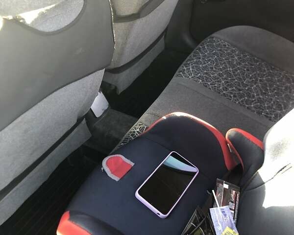 Серый Дэу Ланос, объемом двигателя 1.5 л и пробегом 131 тыс. км за 2400 $, фото 5 на Automoto.ua