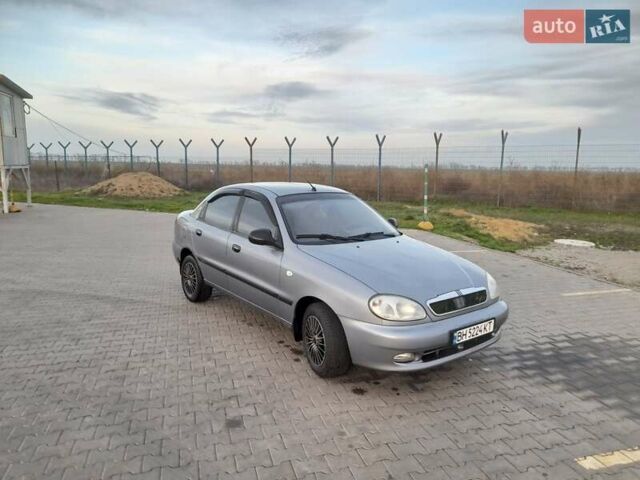 Серый Дэу Ланос, объемом двигателя 1.6 л и пробегом 238 тыс. км за 2900 $, фото 2 на Automoto.ua